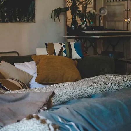 O Saudade - Centre * 佩皮尼昂