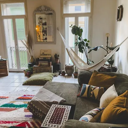 O Saudade - Centre * 佩皮尼昂