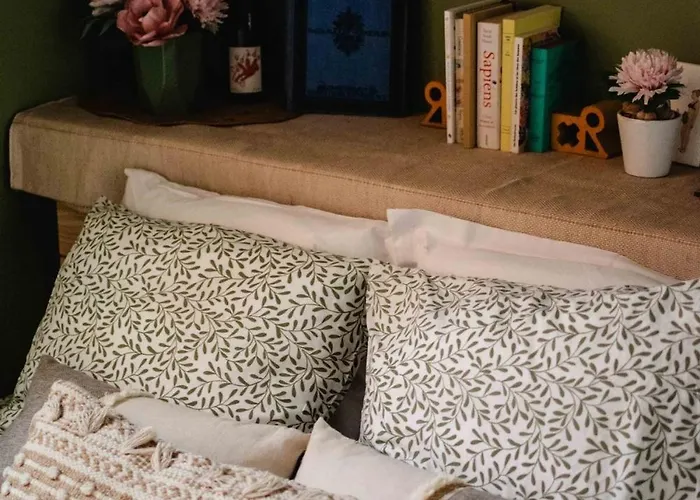 O Saudade - Centre *